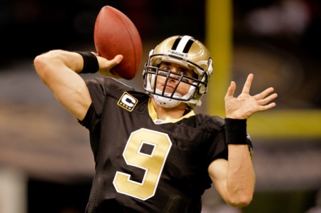 NFL Weekly Plays: Week 15 QBs